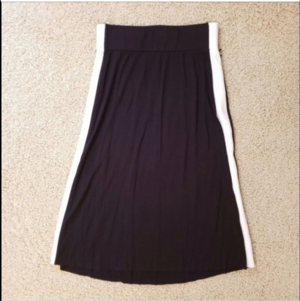 Bailey 44 Finish Line Skirt Black & White Size Small New With Tags